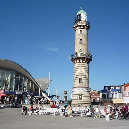 Sonnendeck, Direkt Am Leuchtturm Apartamento Rostock
