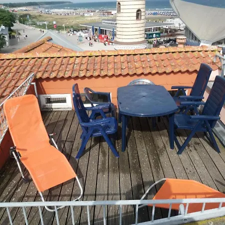 Sonnendeck, Direkt Am Leuchtturm Apartamento Rostock